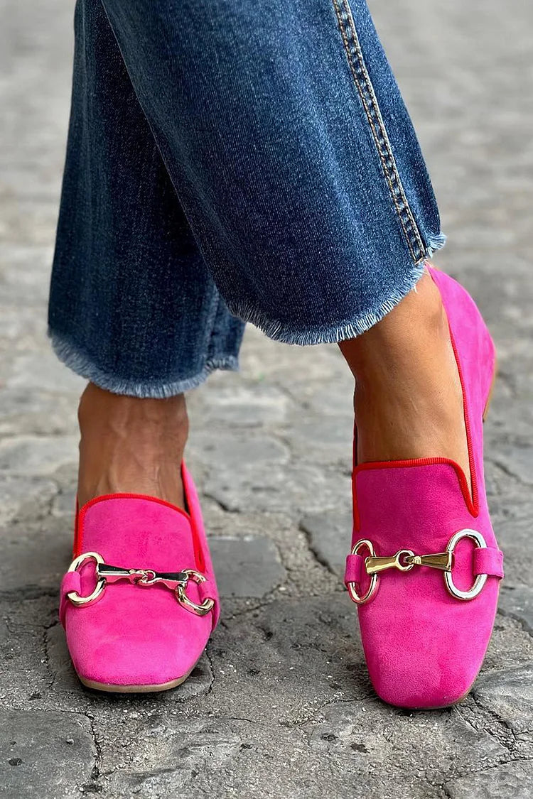 Saluer | Enfiler des mocassins 