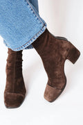 Victoria | Bottes à talons à bout carré 