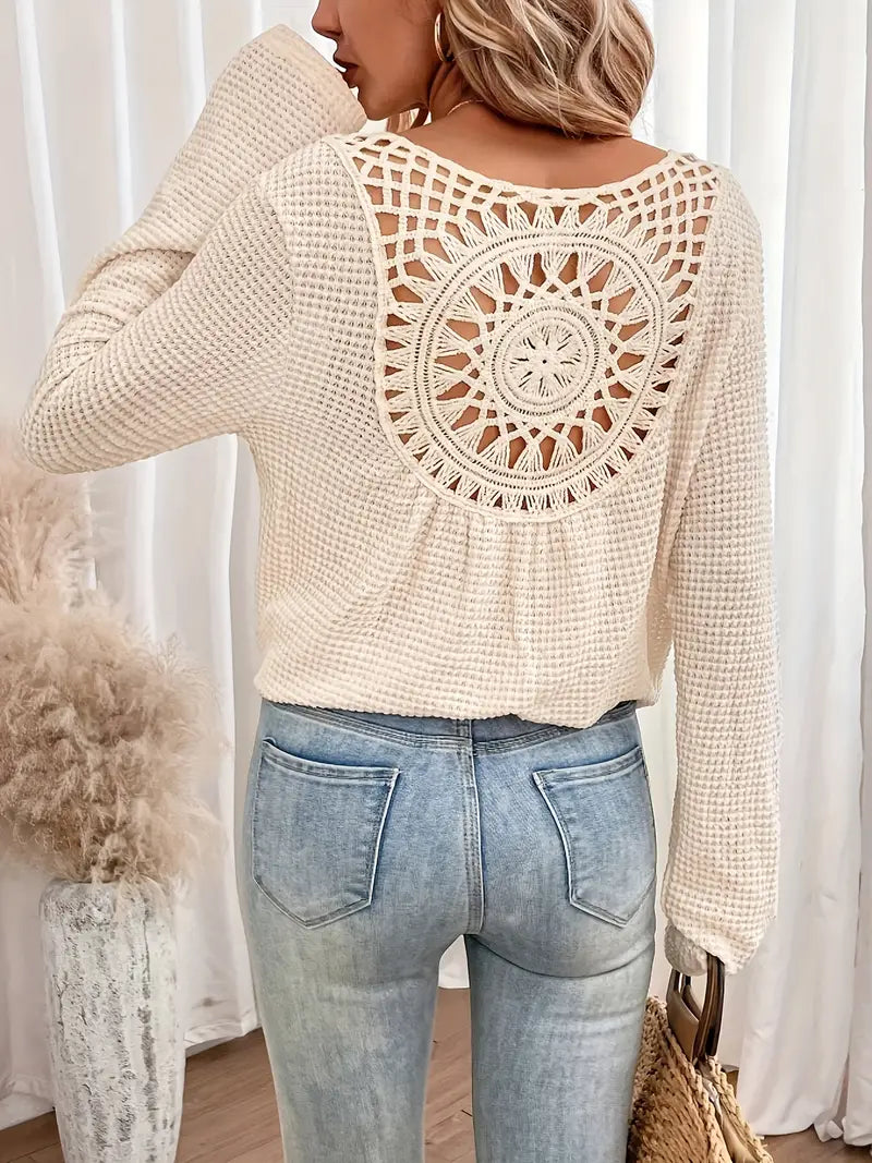 Wilma™ – Elegant Ibiza-style V-neck blouse