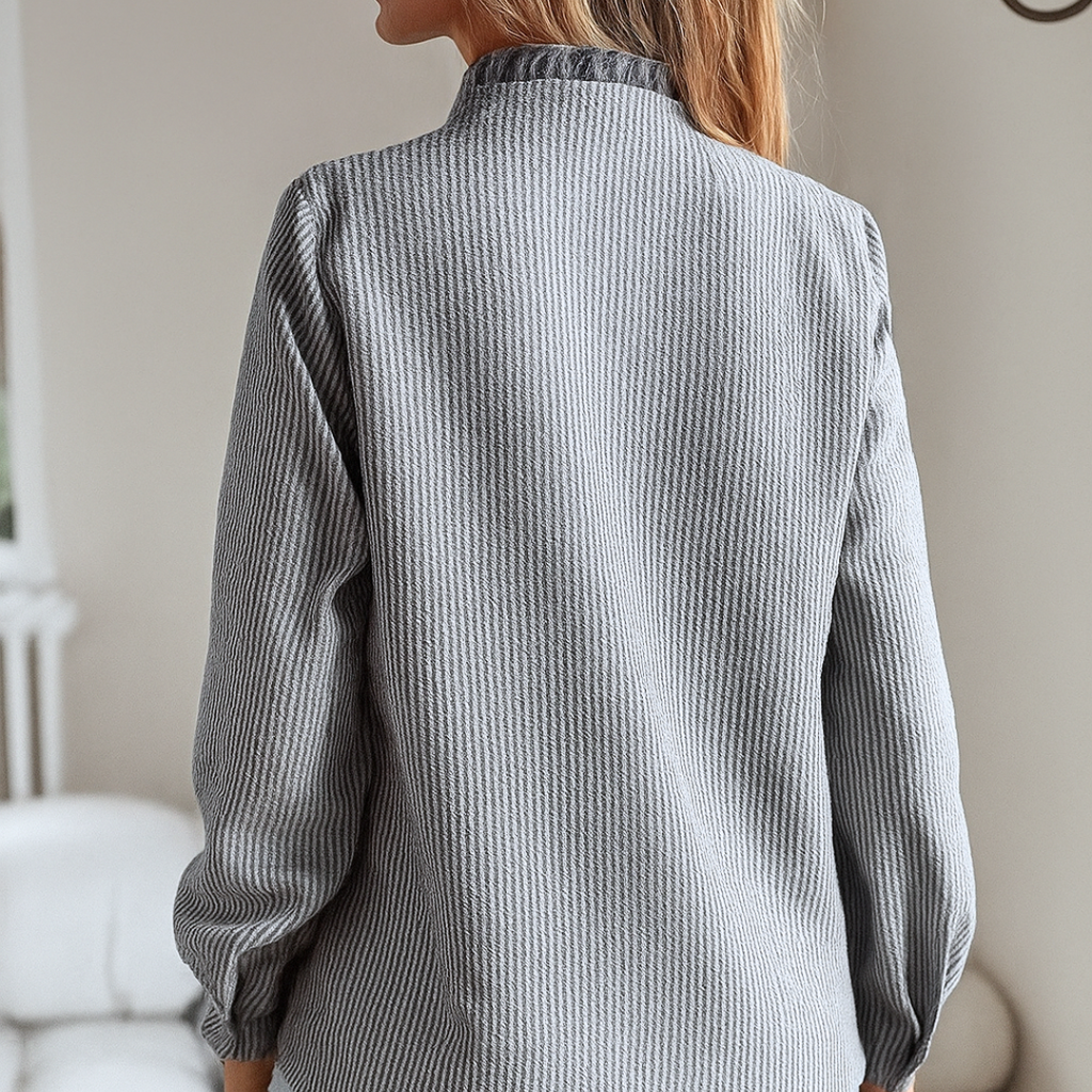 Laura™ | Luxurious blouse with fringes
