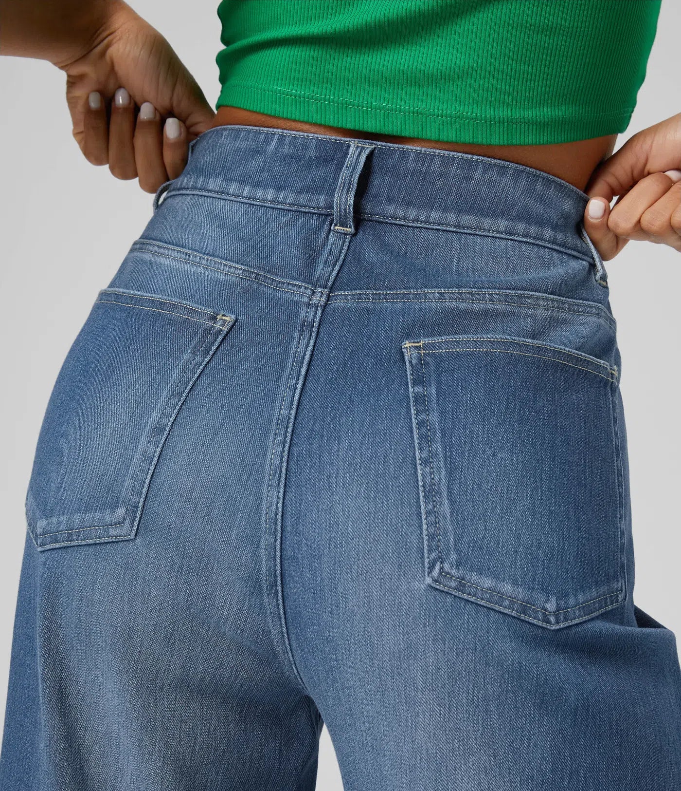 Manouk | Wijde Jeans Met Hoge Taille &amp; Comfortabele Fit