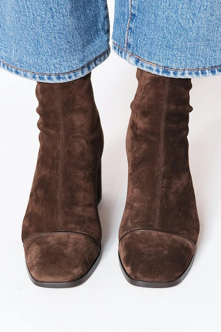Victoria | Bottes à talons à bout carré 
