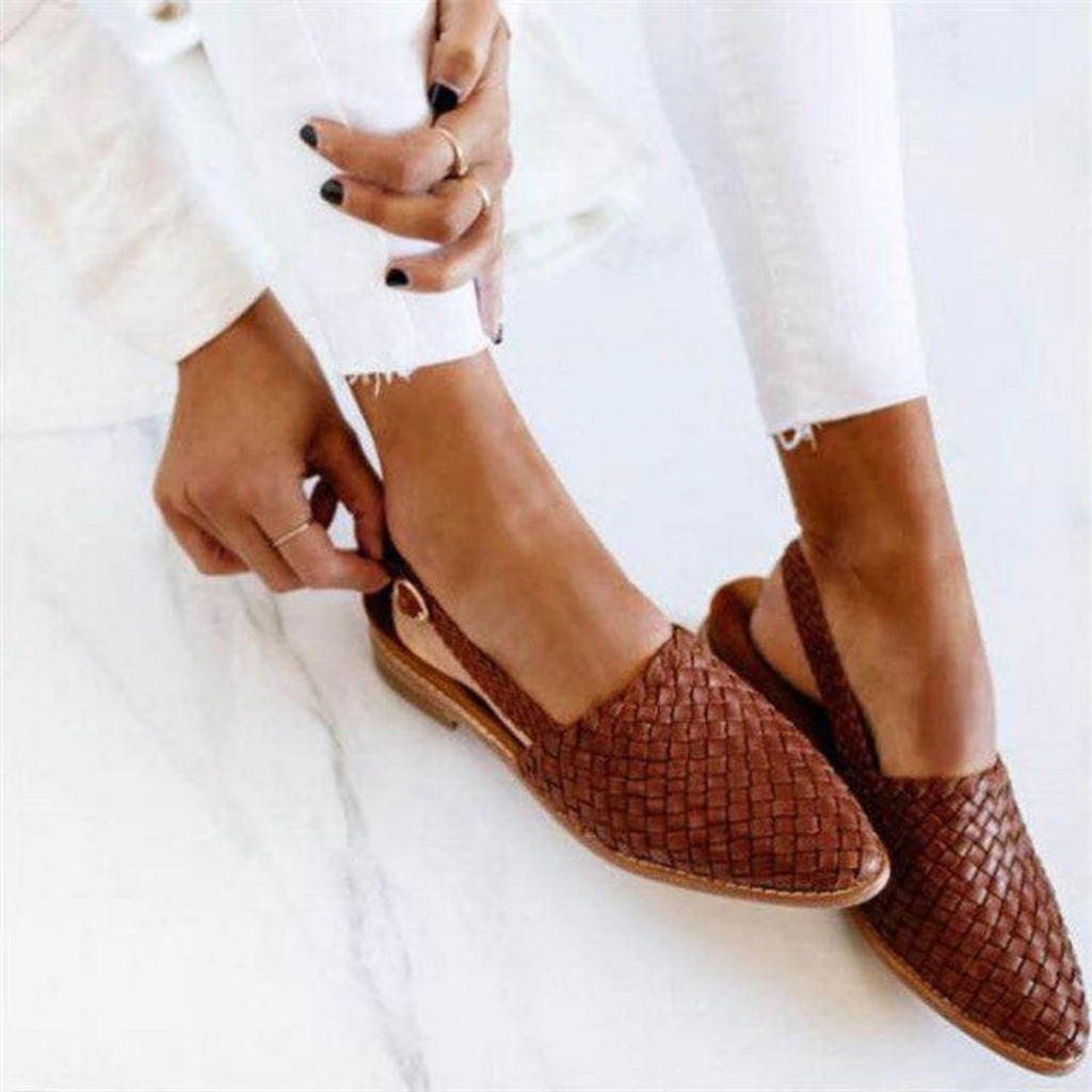 HONORIA™ | Elegant woven slingback ballerinas for a timeless look