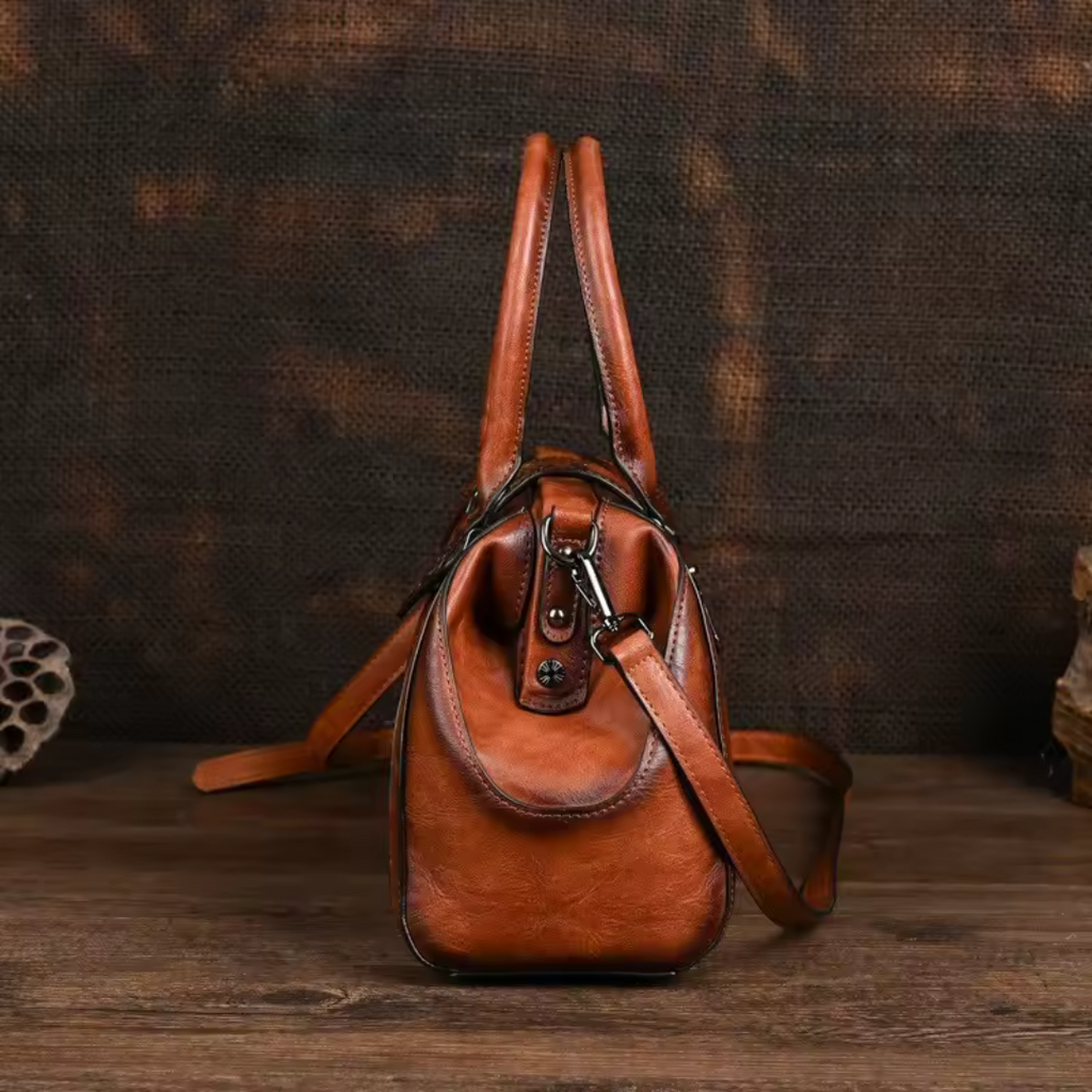 Florina - Sac à main en cuir avec gravure et motif floral