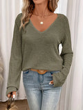 Wilma™ – Elegant Ibiza-style V-neck blouse