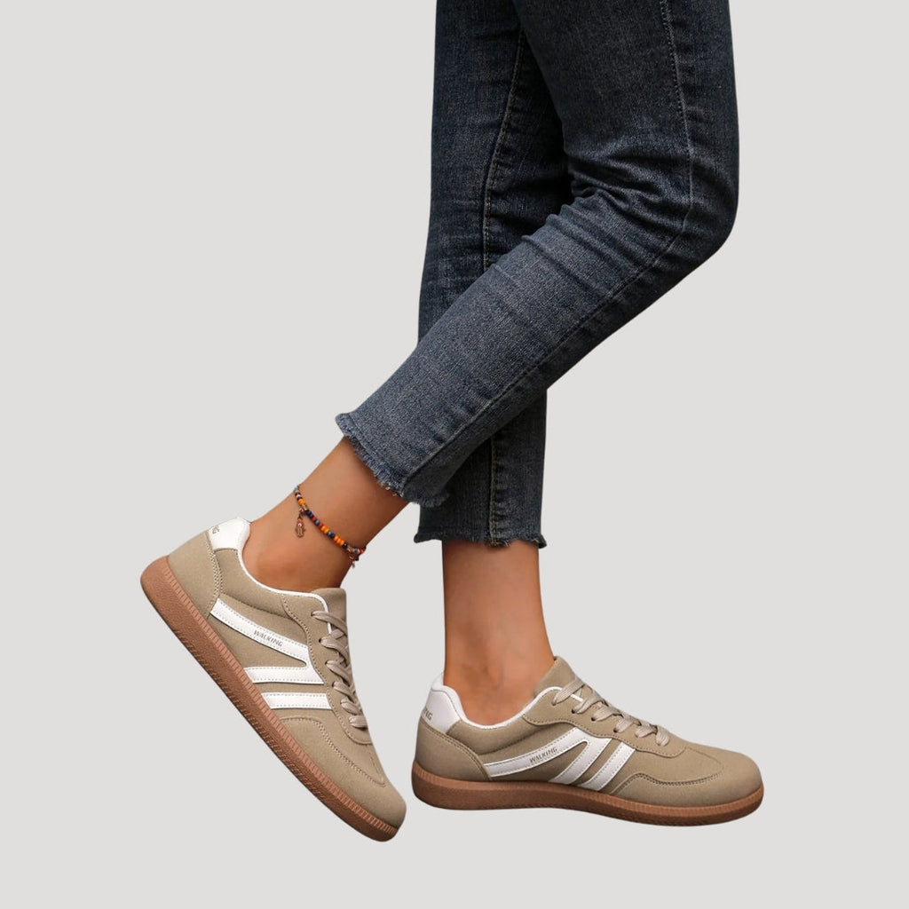 Baskets décontractées à lacets pour femmes avec détails à rayures