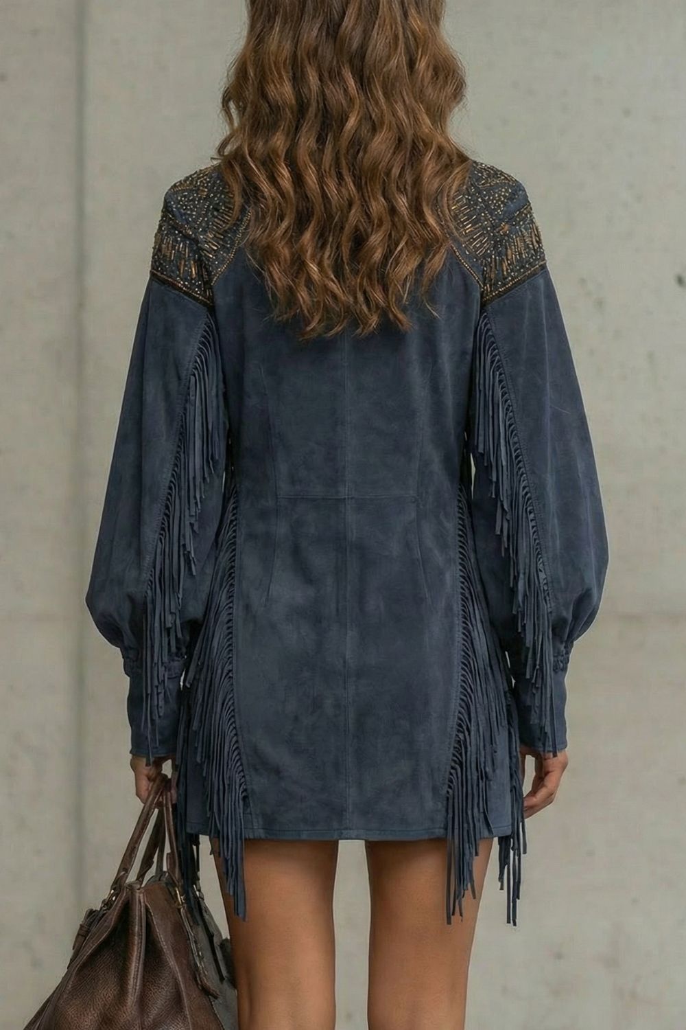 Robe tunique courte Calvetta – Détail de franges brodées