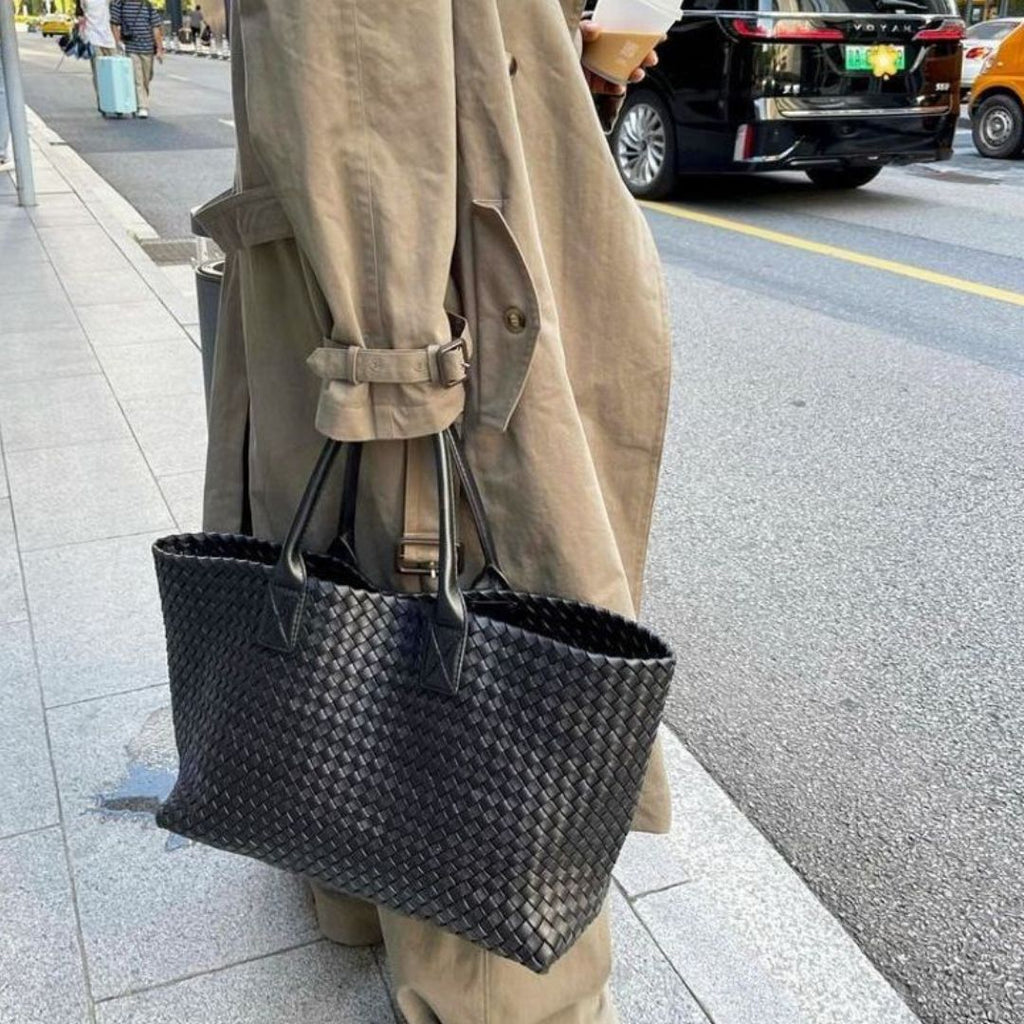 Velours Nocturne Handbag 