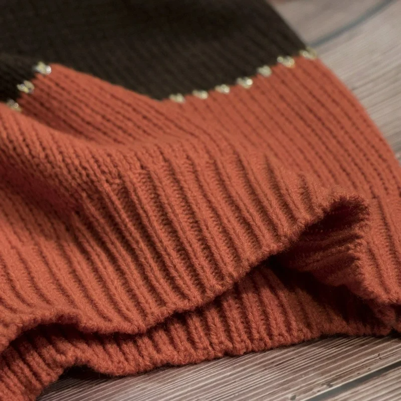 Aneta | Stylish and refined sweater 