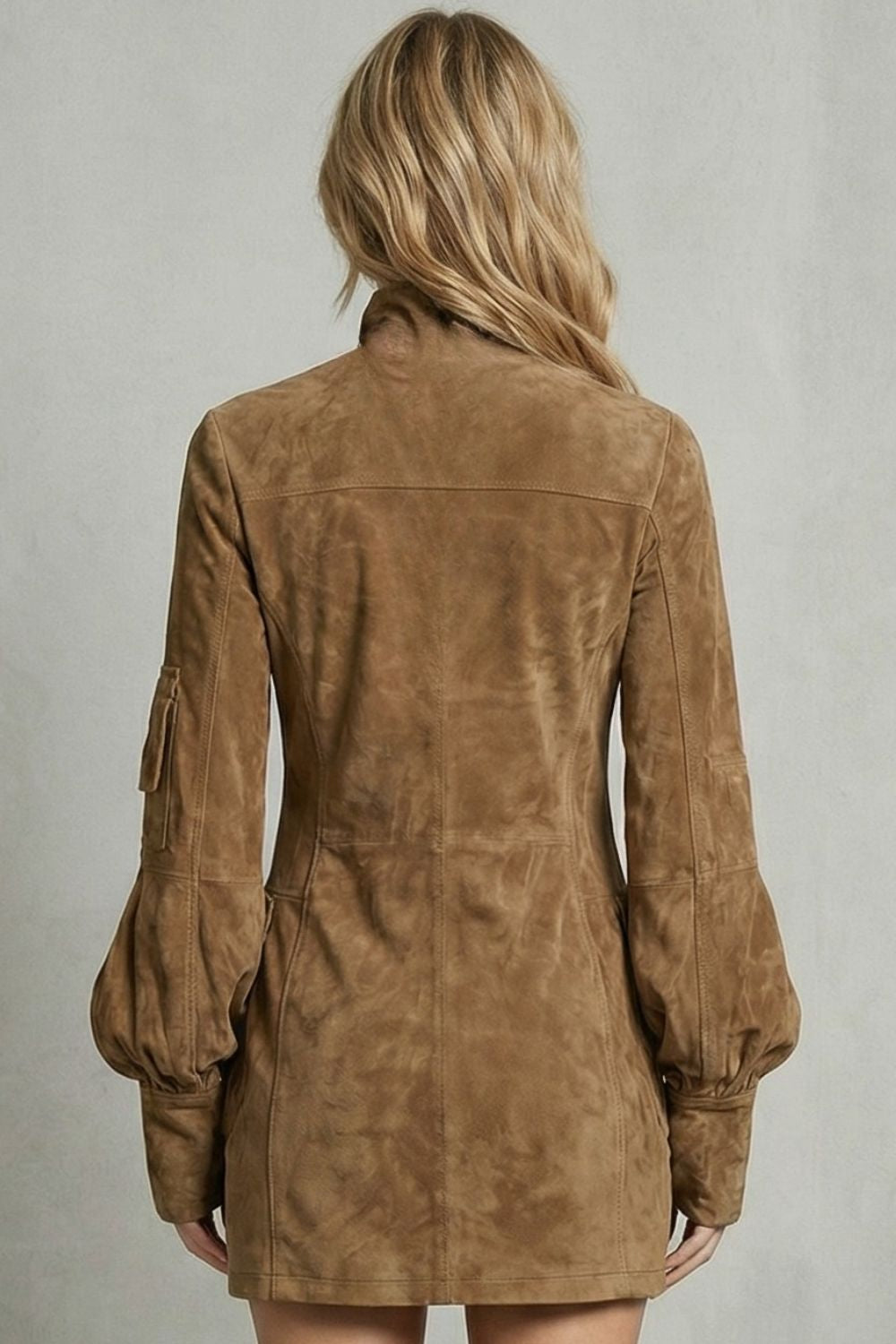 Marcella – Robe courte à col montant effet daim