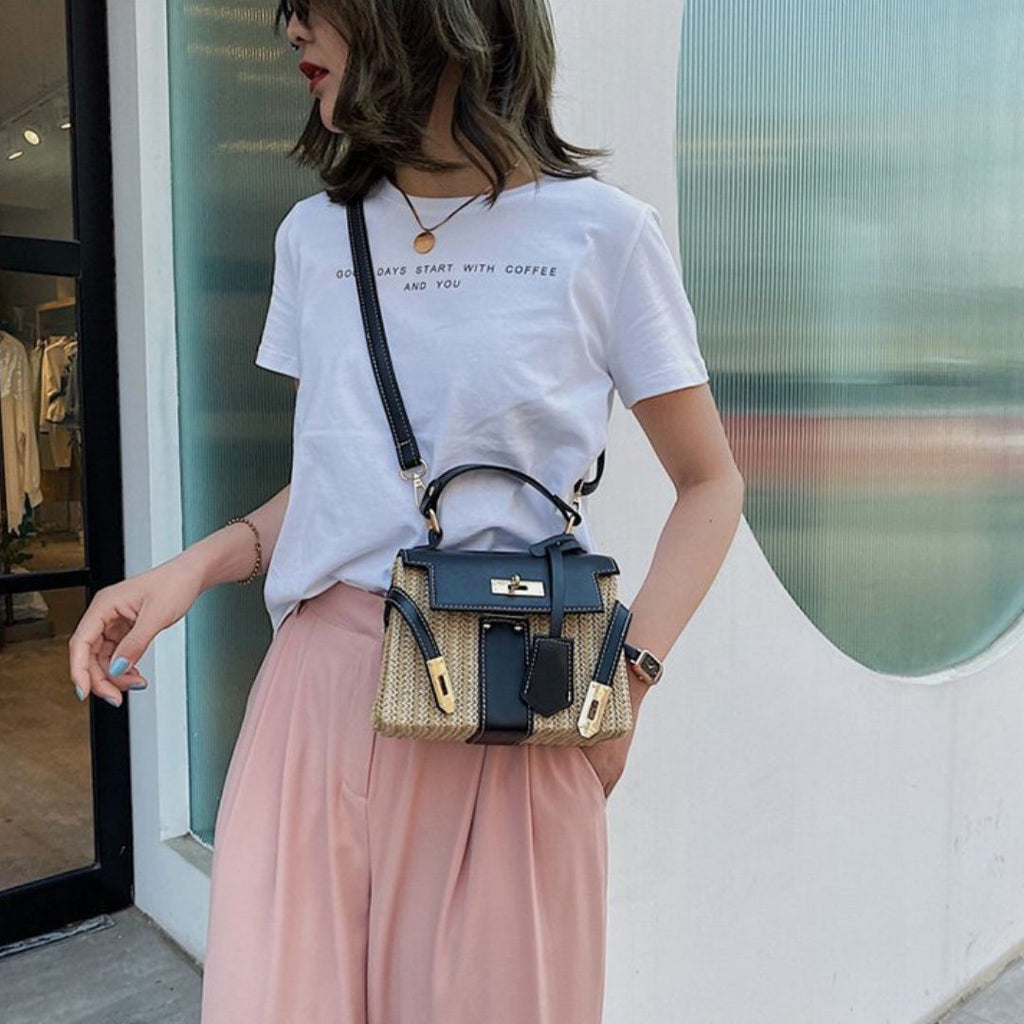 Ivresse Elegant Handbag