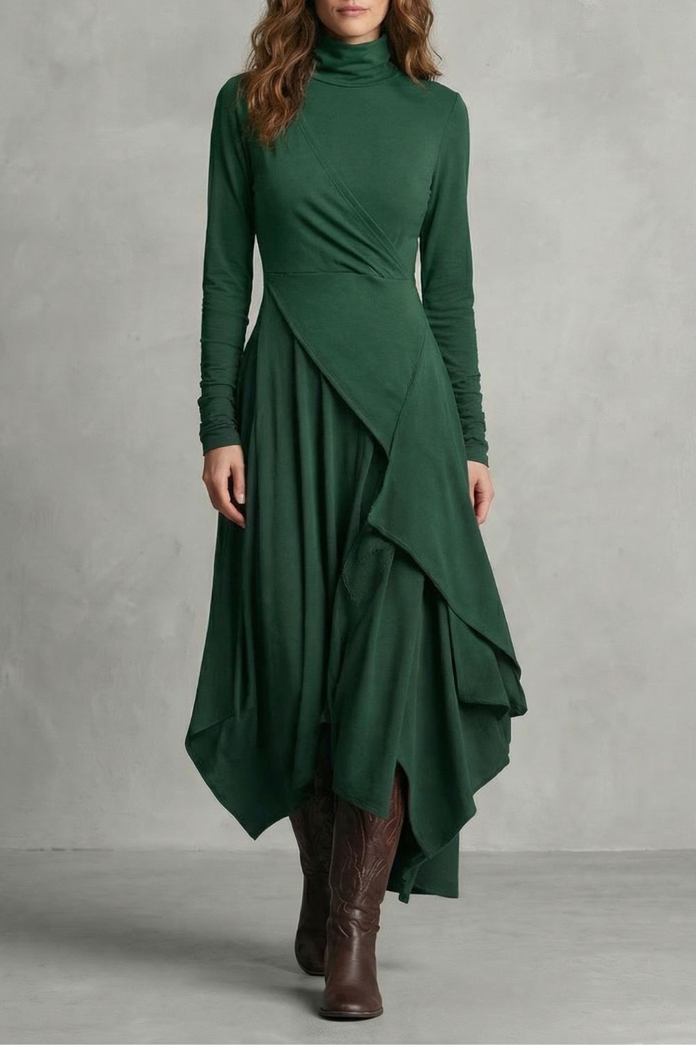 Sorellia - Robe midi asymétrique drapée à col montant