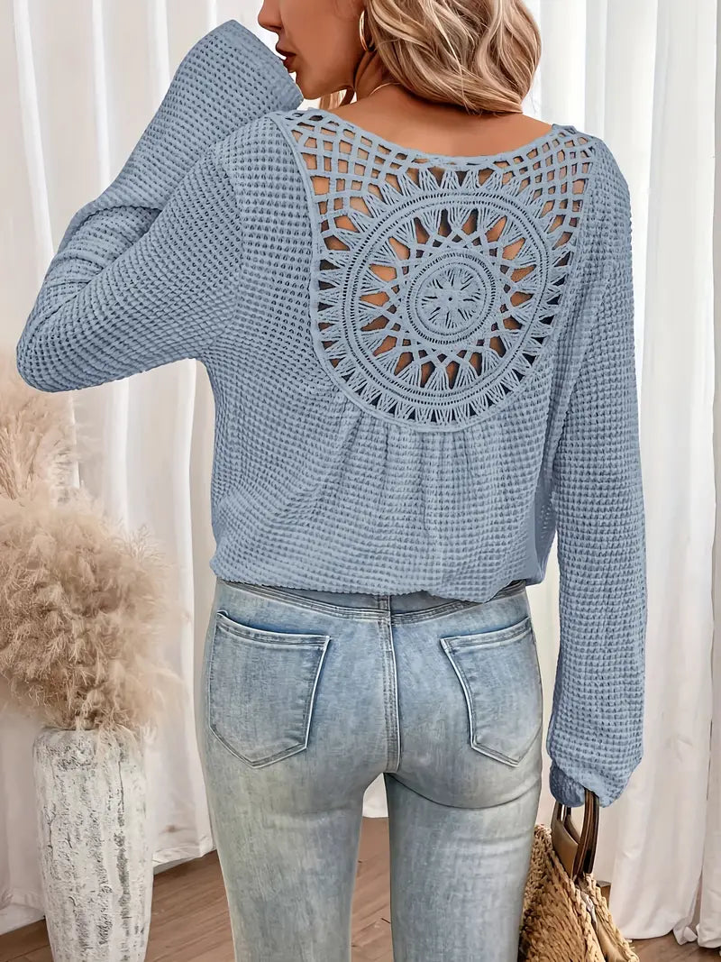 Wilma™ – Elegant Ibiza-style V-neck blouse