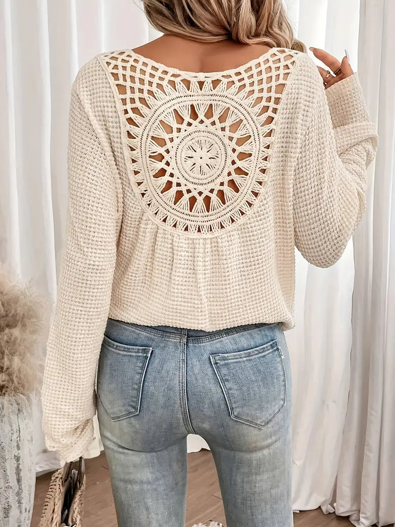 Wilma™ – Elegant Ibiza-style V-neck blouse
