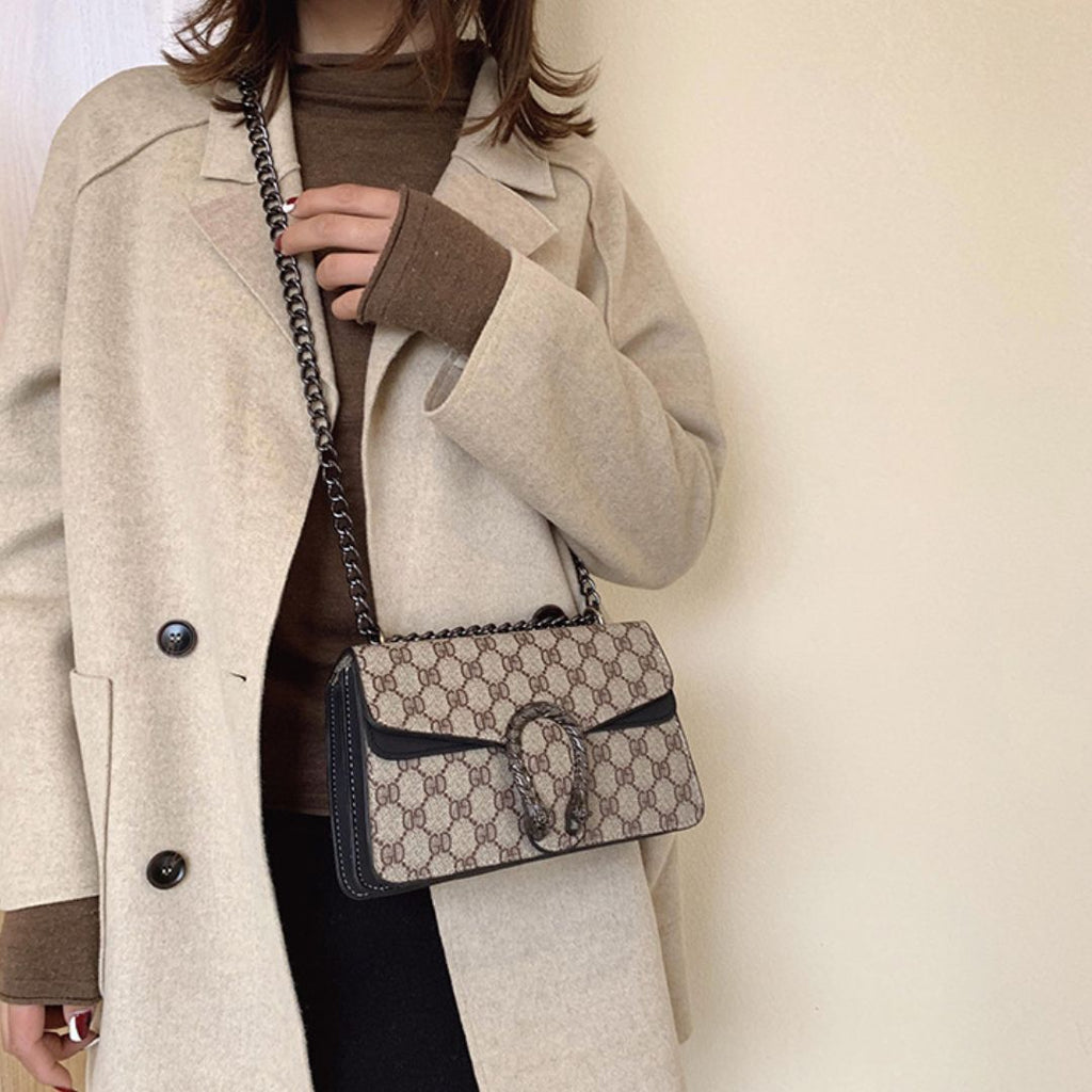 Elegance de Minuit Handbag