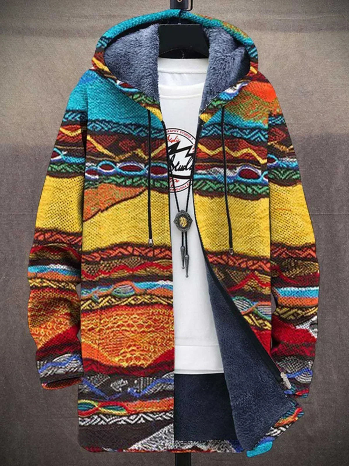 Simona™ | Luxurious cardigan with artistic inspiration
