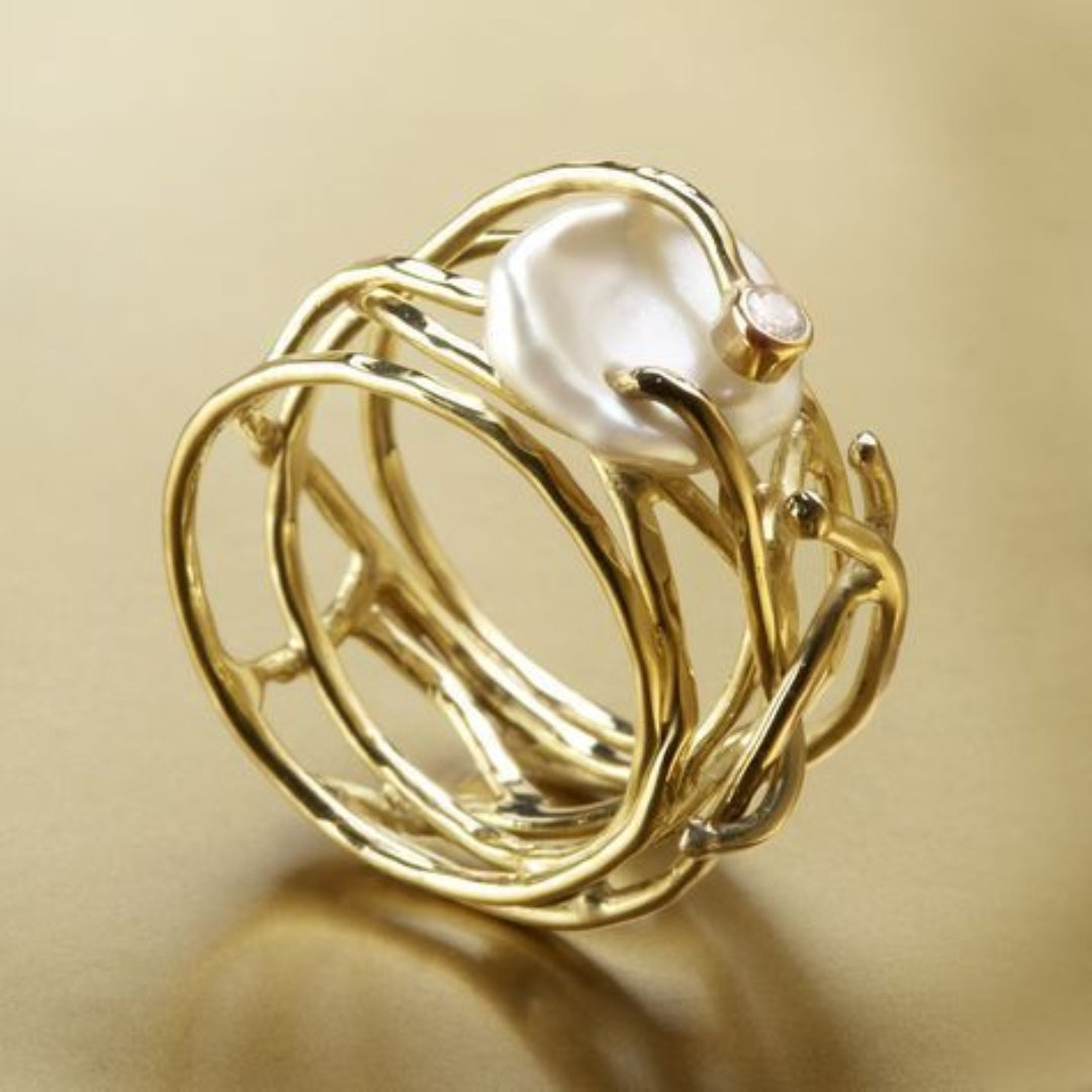 Nuria - Bague fine en or avec perles