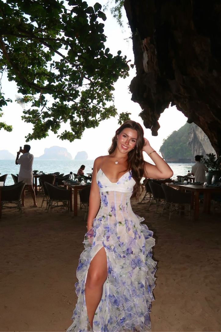 Gloria - Robe longue de plage fendue et ornée de fleurs