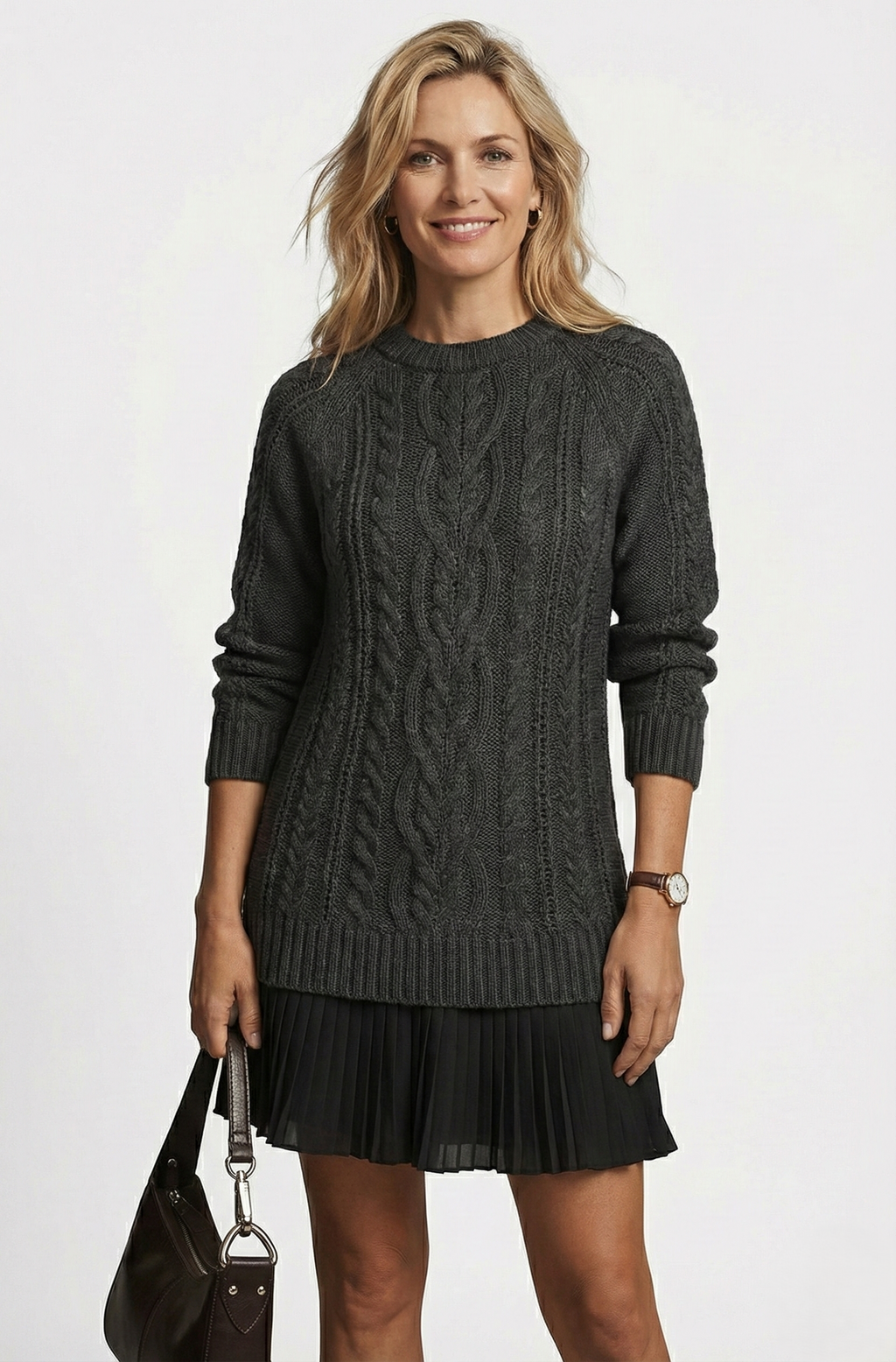 Daina | Robe pull en maille douce avec détails torsadés