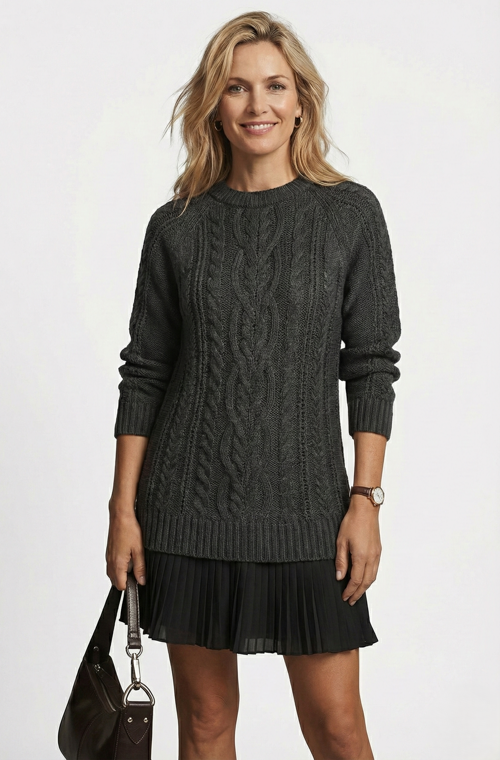 Daina | Robe pull en maille douce avec détails torsadés
