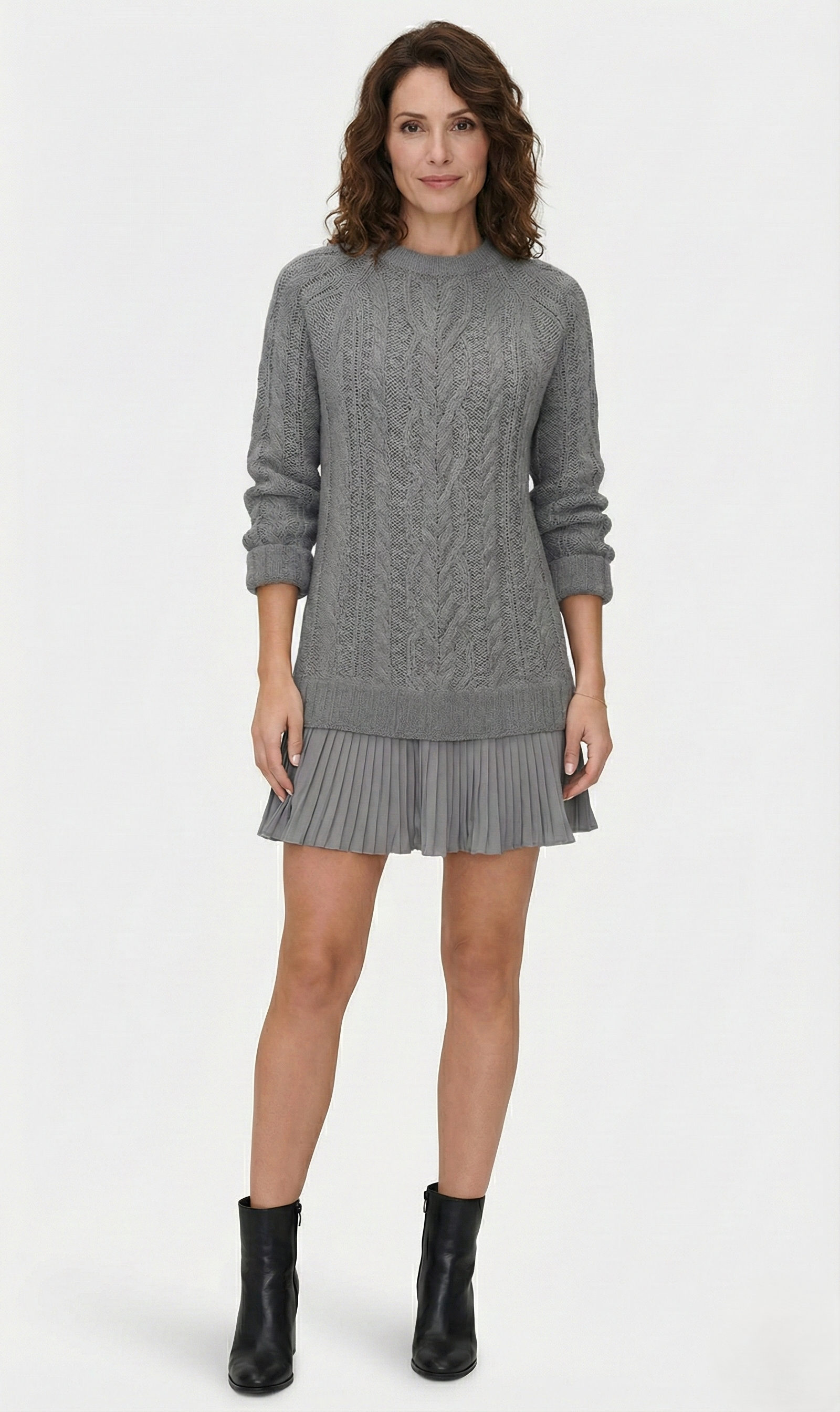 Daina | Robe pull en maille douce avec détails torsadés