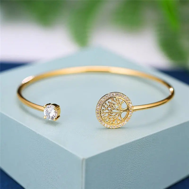 Adjustable Bracelet with Tree of Life Design 