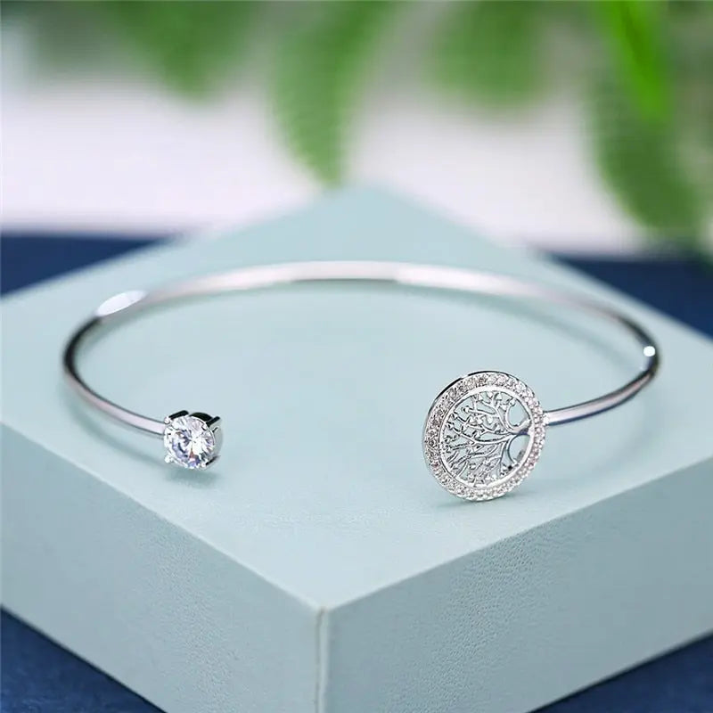 Adjustable Bracelet with Tree of Life Design 