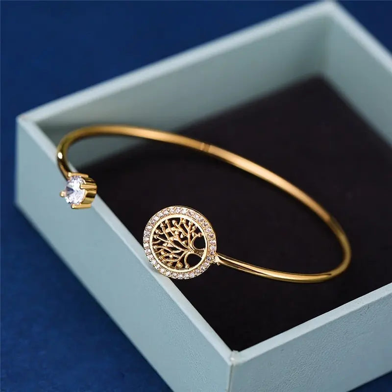 Adjustable Bracelet with Tree of Life Design 