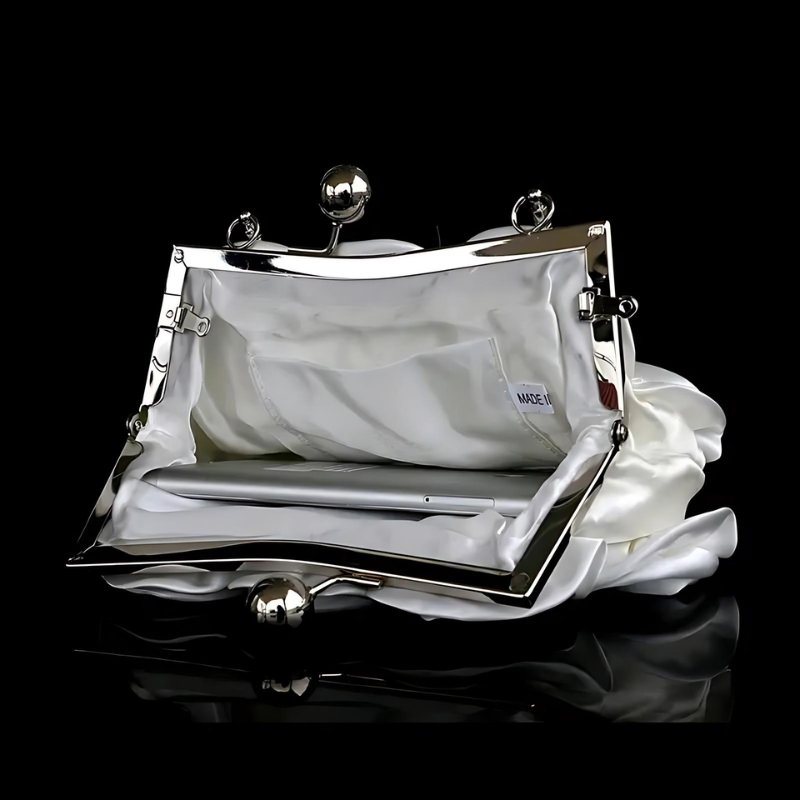 Pochette Sabrina