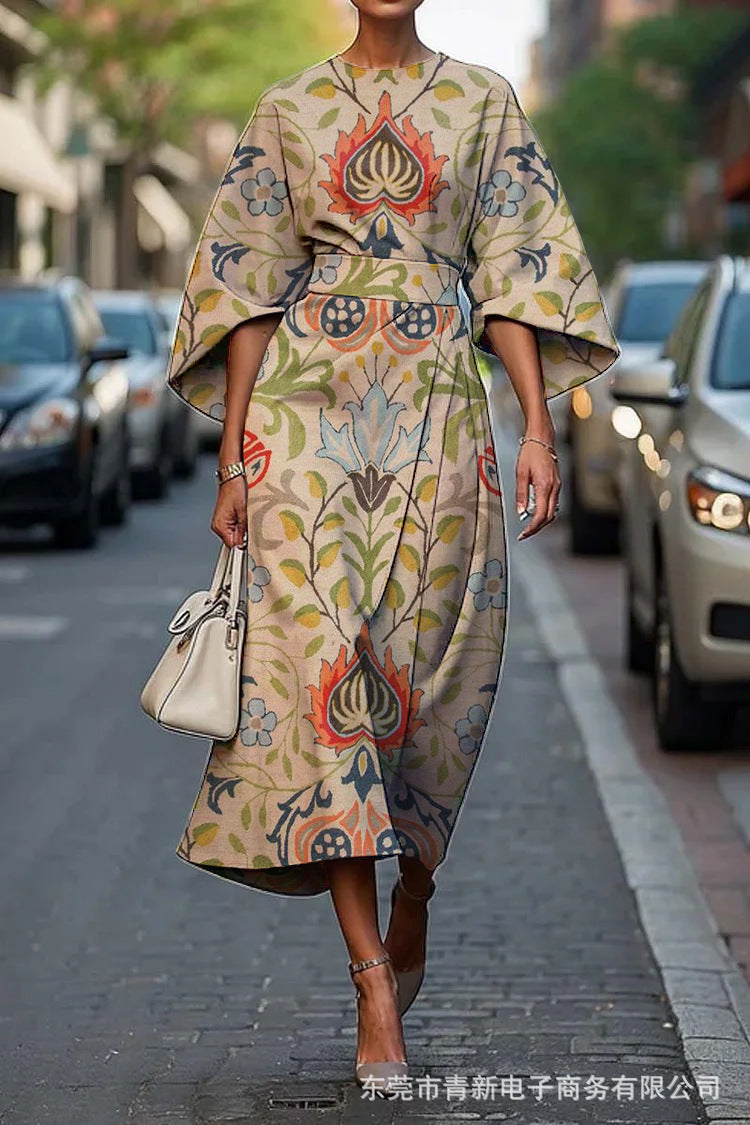 Grace™ | Elegant Round Neck Dress