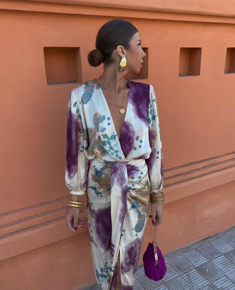 Davina™ | Elegant Maxi Dress with V-Neck and Slit 