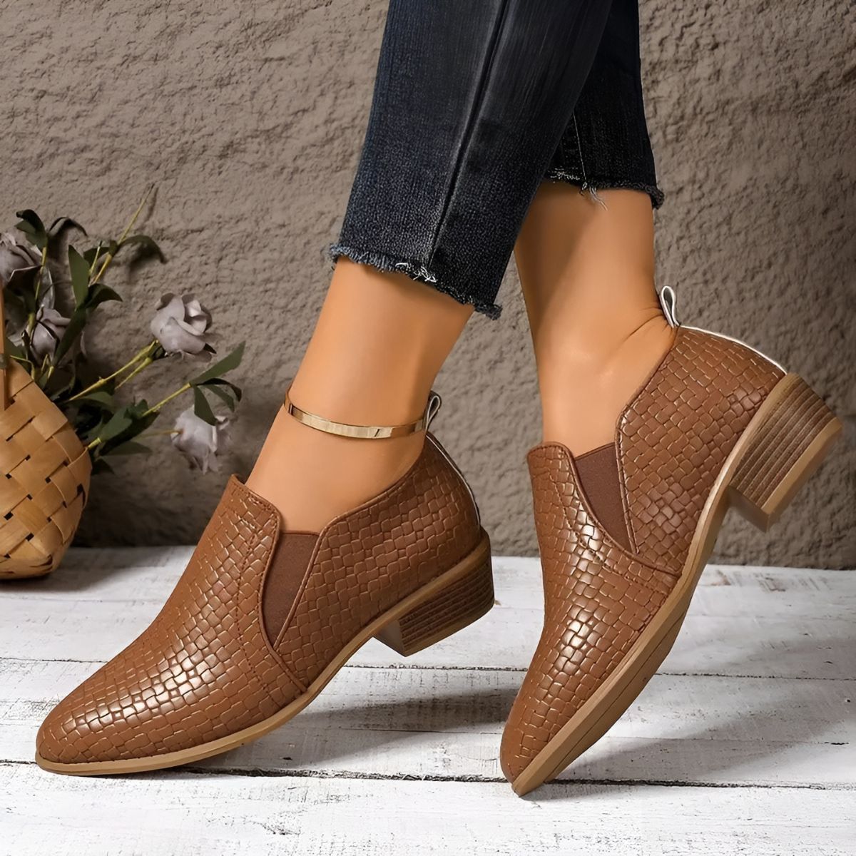 ALEXIA™ – Elegant and comfortable oxford shoes 