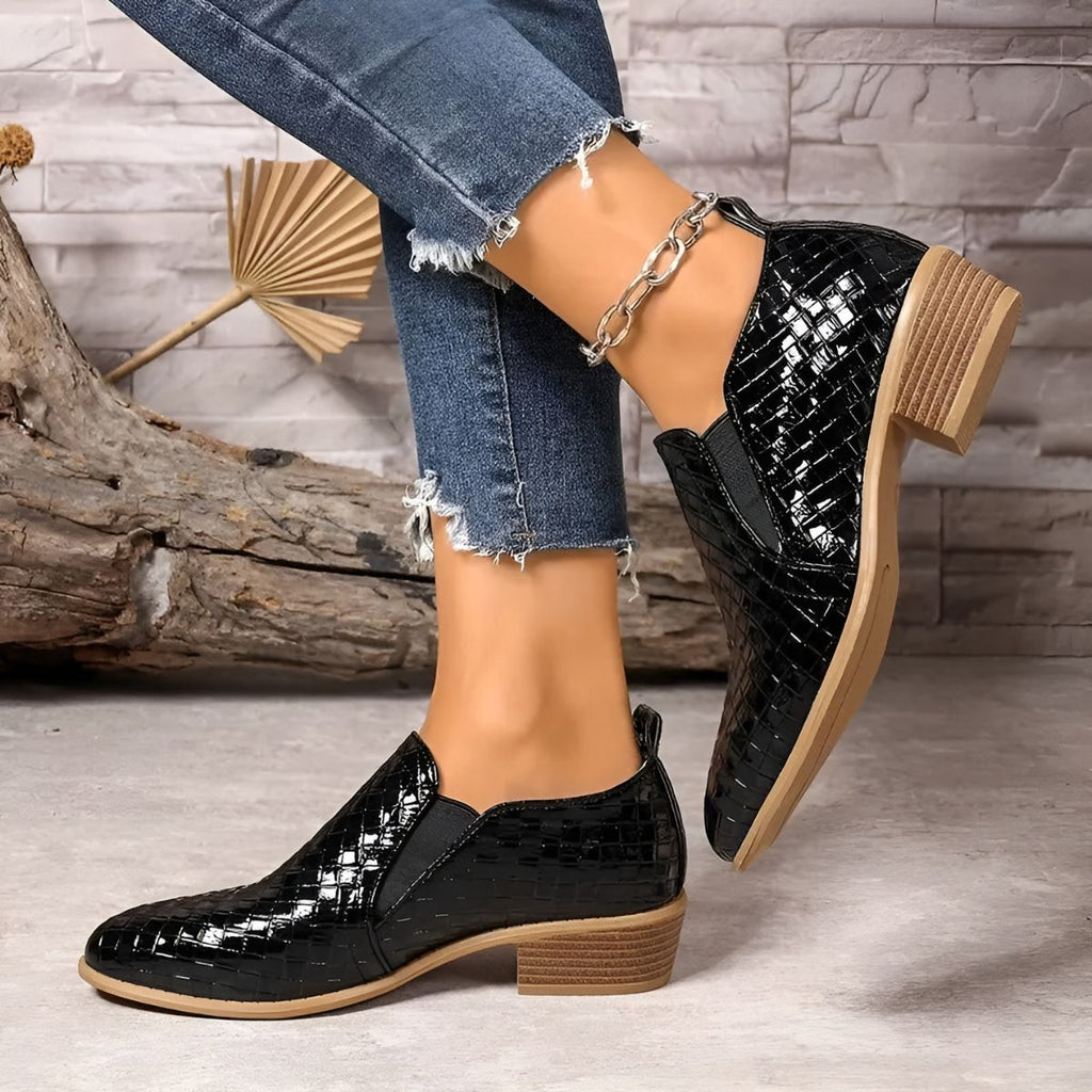 ALEXIA™ – Elegant and comfortable oxford shoes 