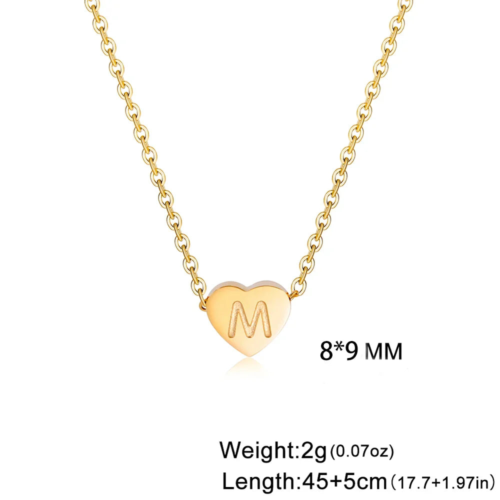 Collier ras-de-cou romantique en forme de cœur avec initiale