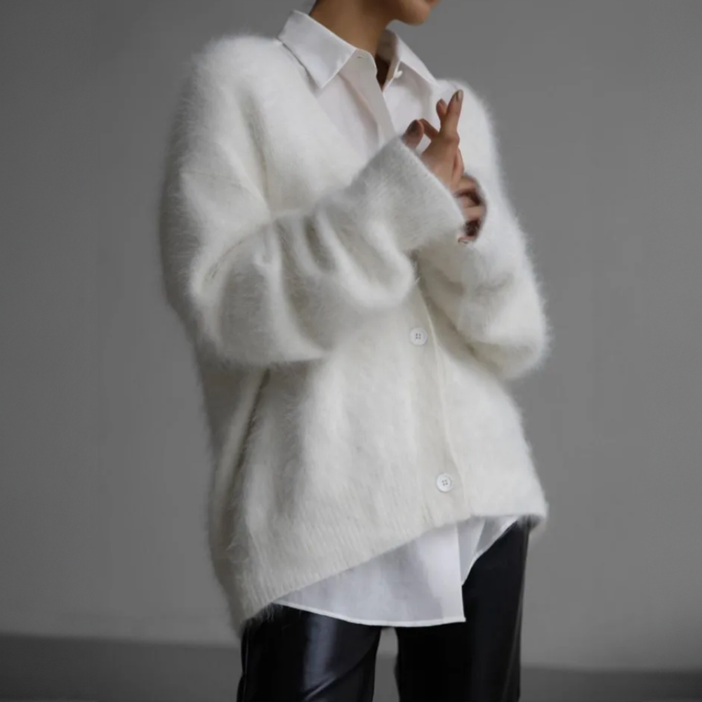 Aneta | Elegant and luxurious cardigan