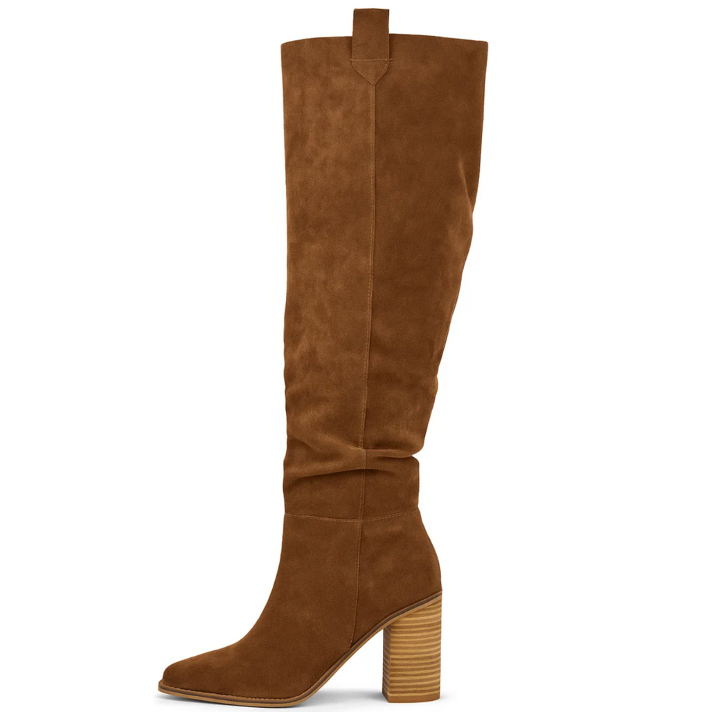Bottes en daim à talons carrés