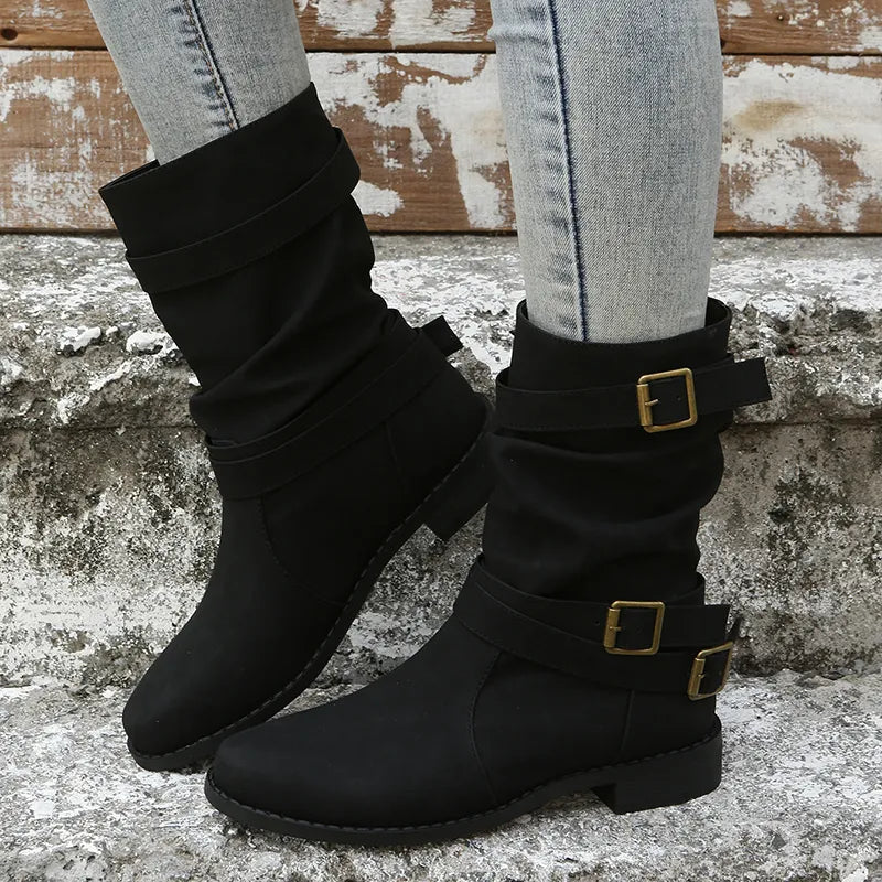 ÉLÉGANTE TENDANCE VOETMODE avec | Stijlvolle Winterlaarzen met Metalen Verfraaiing | Modieuze Enkellaarsjes 