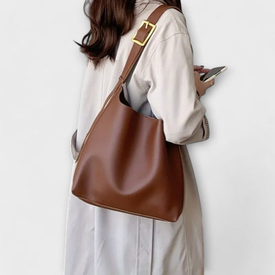 Isidore - Elegant Leather Shoulder Bag