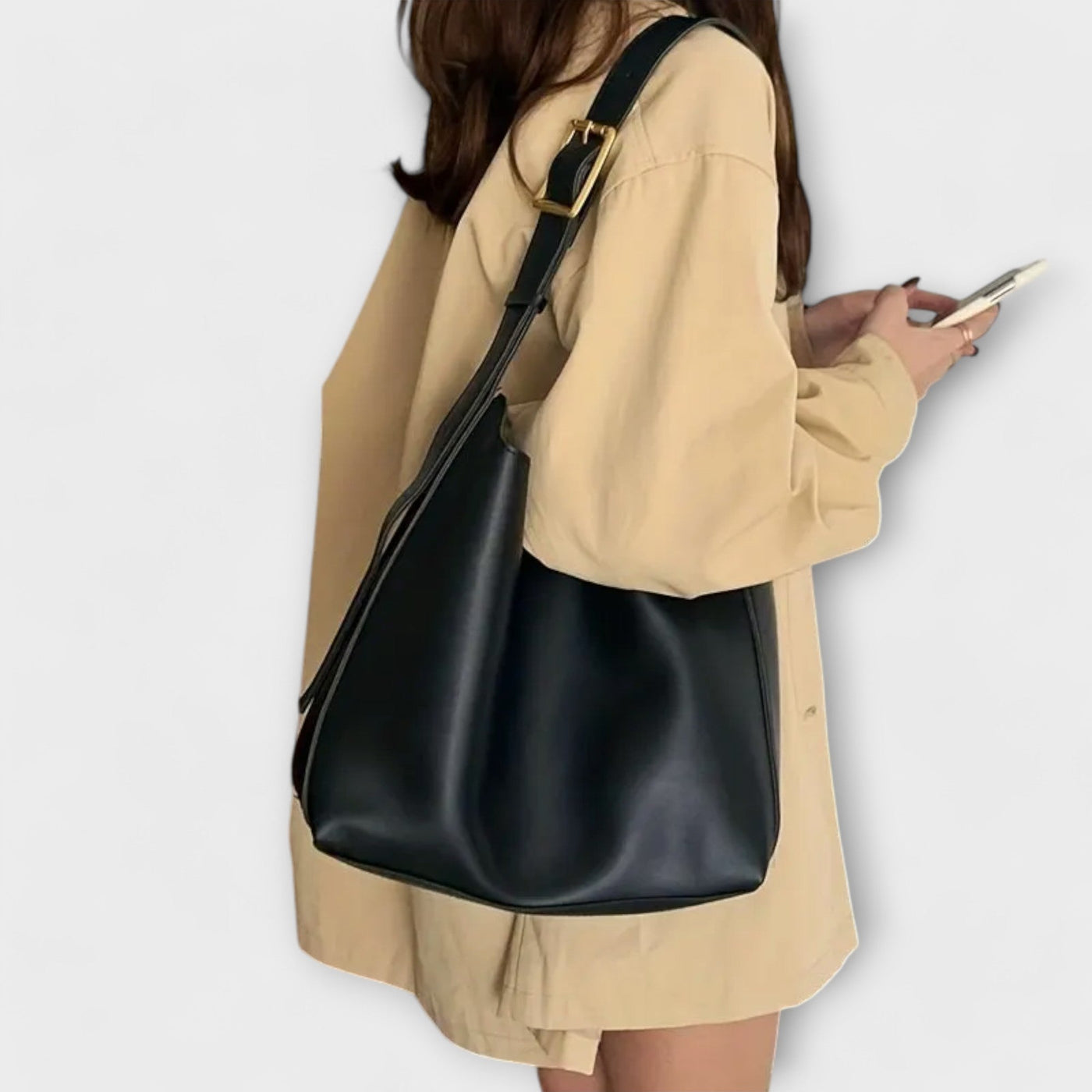 Isidore - Elegant Leather Shoulder Bag