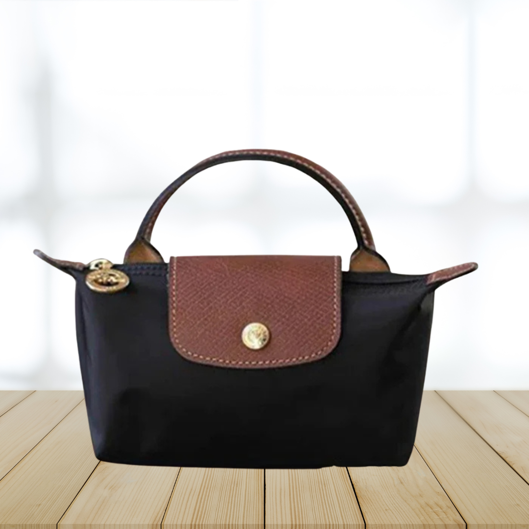 Mini sac en cuir au design signature 