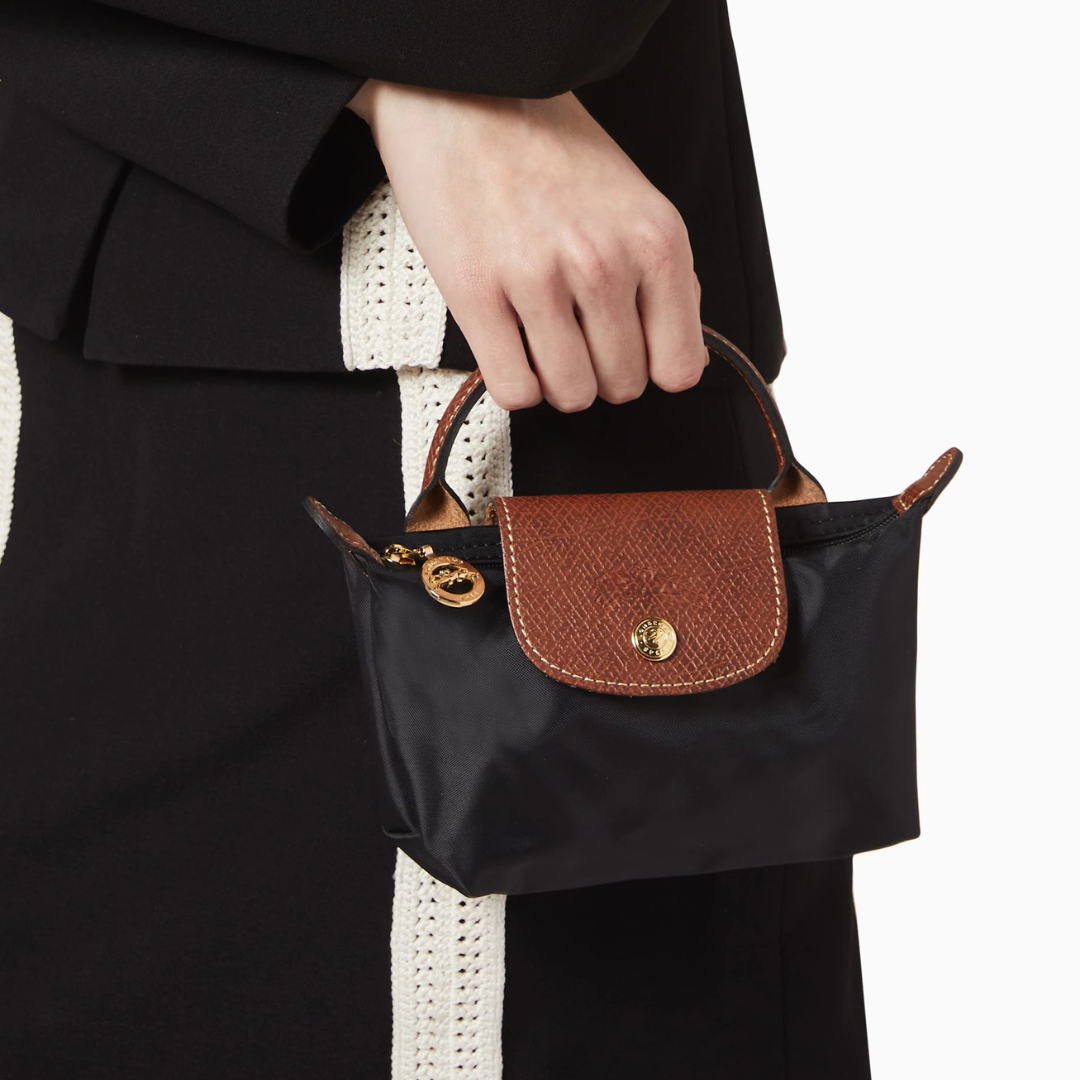 Mini sac en cuir au design signature 