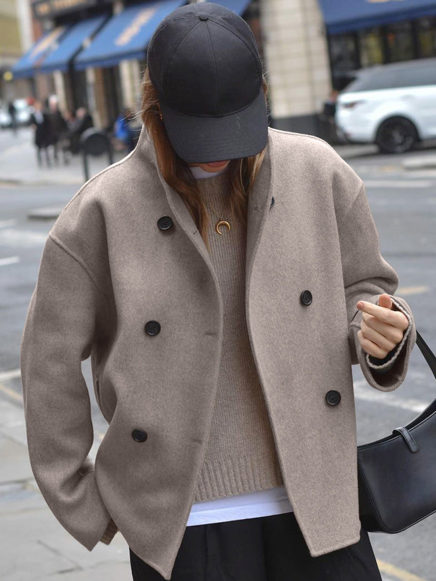 ZUZANA | Wool coat with V-neck