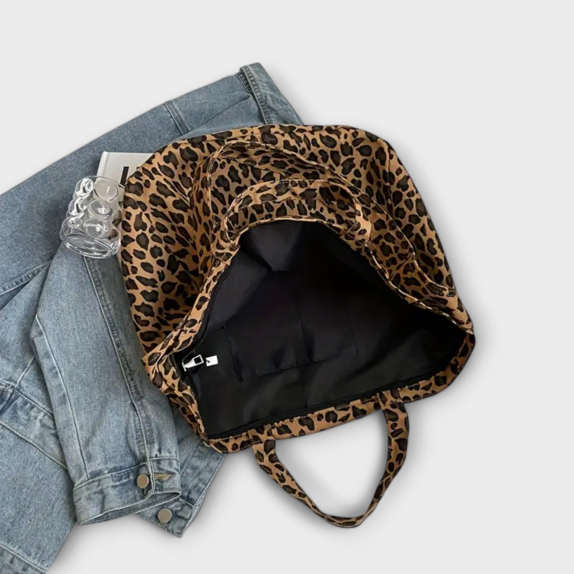 Sac léopard élégant