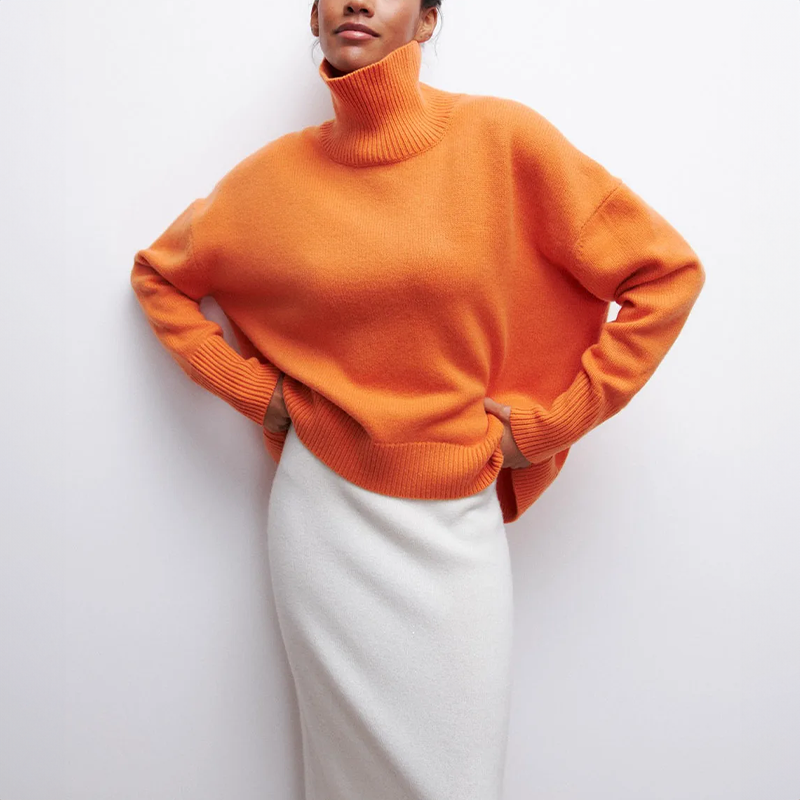 Ewa | Stylish and timeless sweater