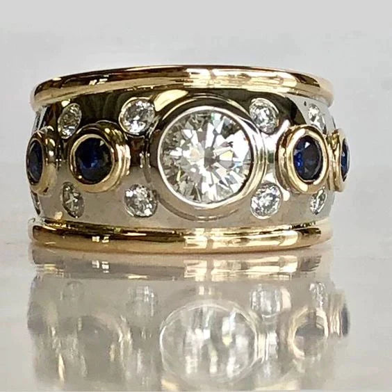 Bague vintage avec incrustations d'or et de zirconias 