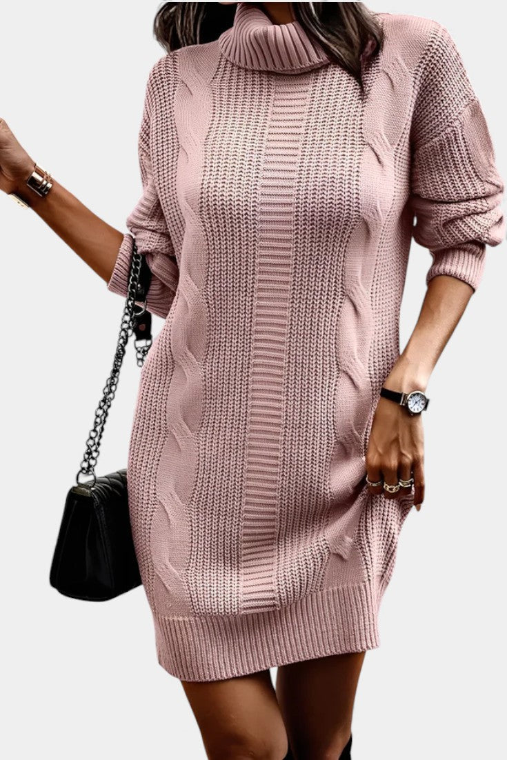 Tacienne | Robe pull en maille union à col roulé
