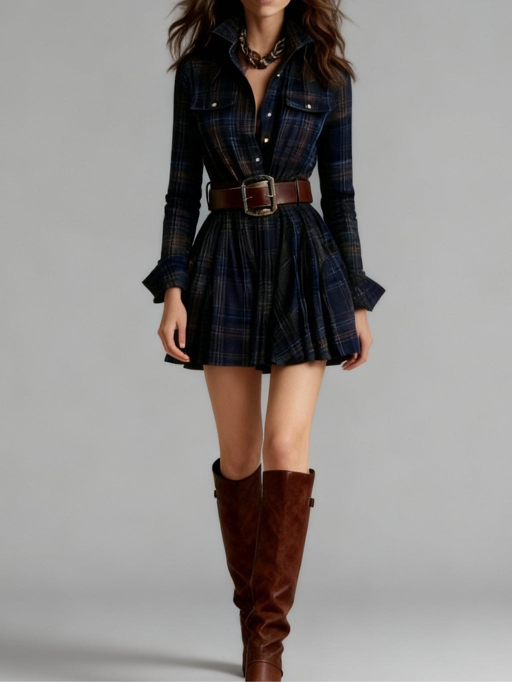 Robe courte vintage à revers, à carreaux rouges et marrons (ceinture incluse)
