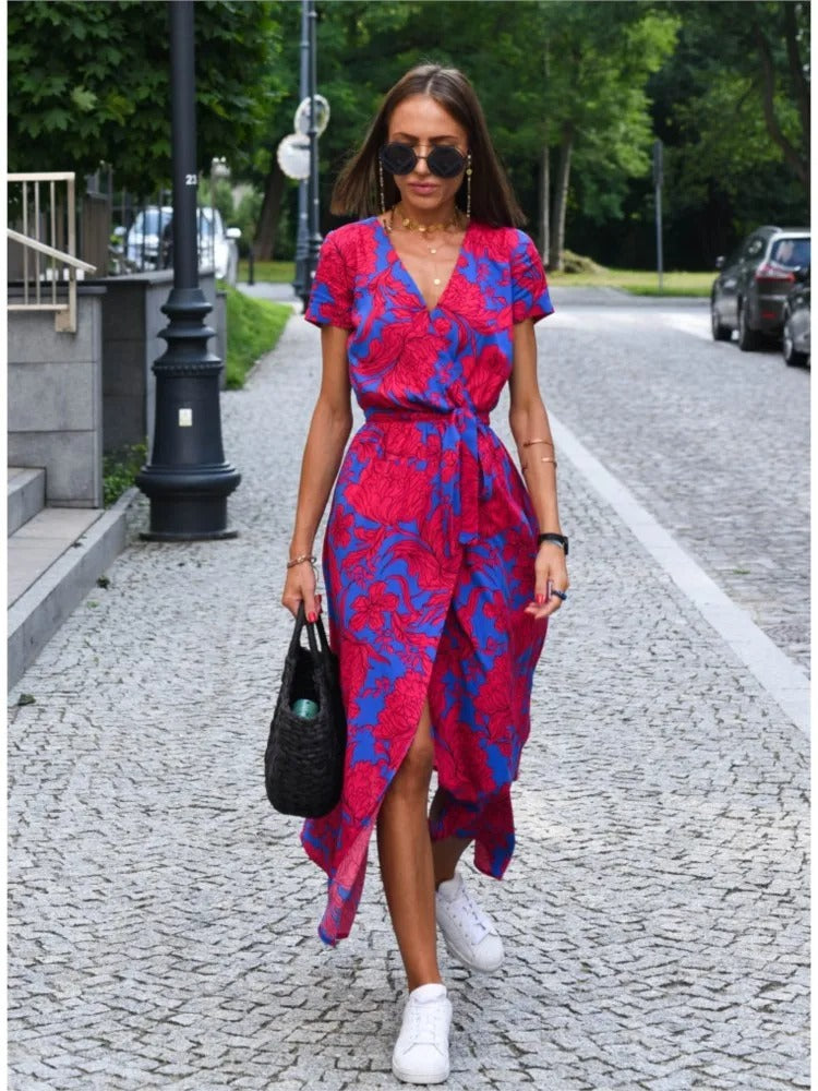 Vada™ | Summer dress with V-neck and slit