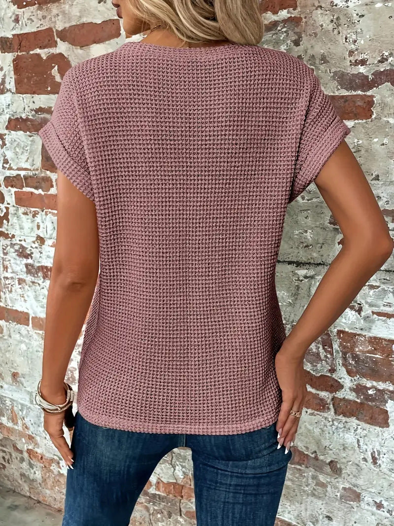Ellis™ | Elegant round neck blouse